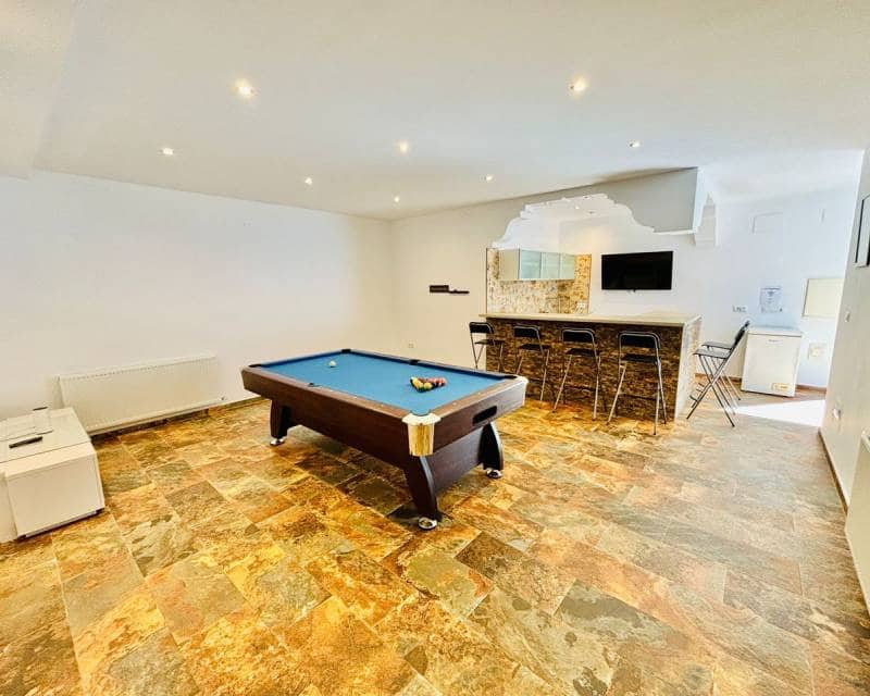 7 slaapkamer Villa te koop in Javea / Xabia met zwembad - € 995.000 (Ref: 9301318)