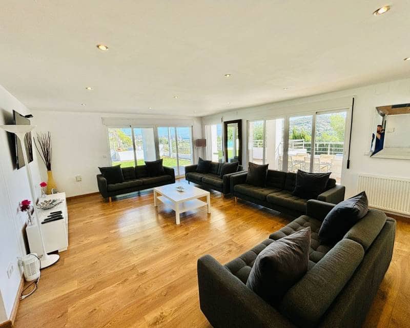 7 slaapkamer Villa te koop in Javea / Xabia met zwembad - € 995.000 (Ref: 9301318)