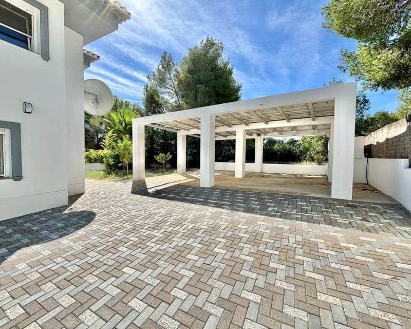 7 slaapkamer Villa te koop in Javea / Xabia met zwembad - € 995.000 (Ref: 9301318)