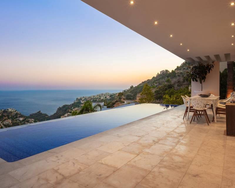 Chalet de 4 habitaciones en Benitachell / Benitatxell en venta con piscina - 2.795.000 € (Ref: 9301491)