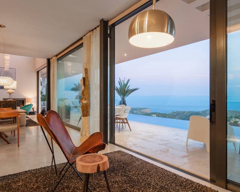 Chalet de 4 habitaciones en Benitachell / Benitatxell en venta con piscina - 2.795.000 € (Ref: 9301491)