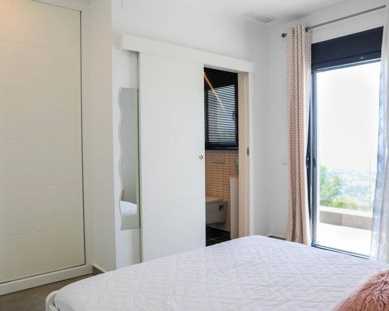 5 quarto Moradia para venda em Benitachell / Benitatxell com piscina - 1 430 000 € (Ref: 9301493)