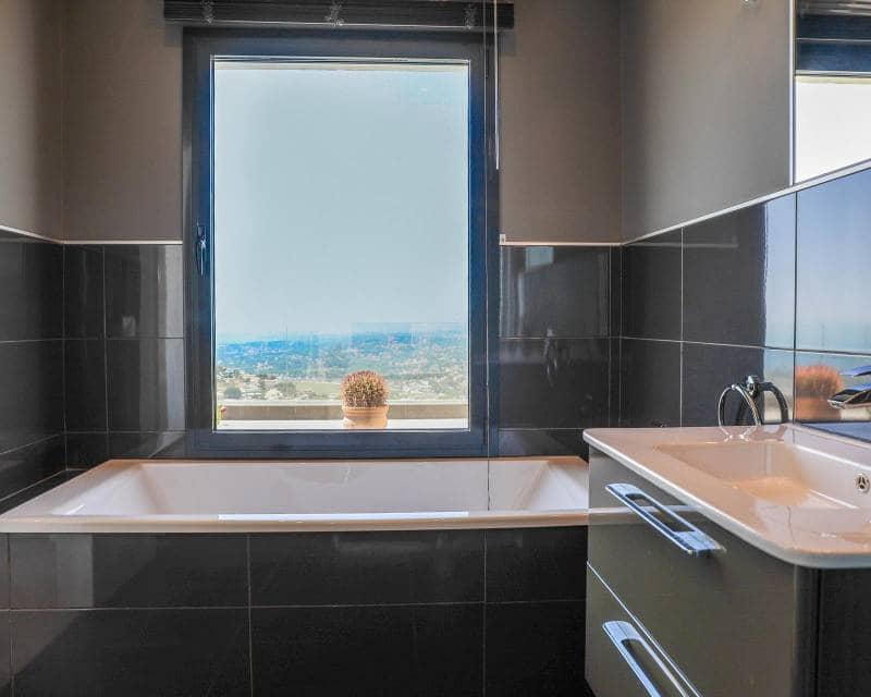 5 quarto Moradia para venda em Benitachell / Benitatxell com piscina - 1 430 000 € (Ref: 9301493)