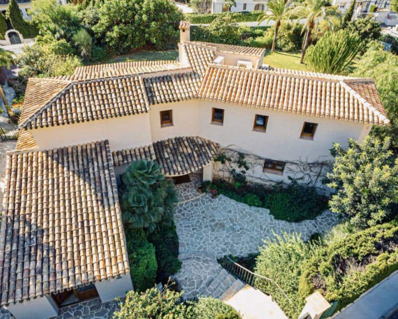 5 Zimmer Villa zu verkaufen in Javea / Xabia mit Pool - 1.395.000 € (Ref: 9307112)