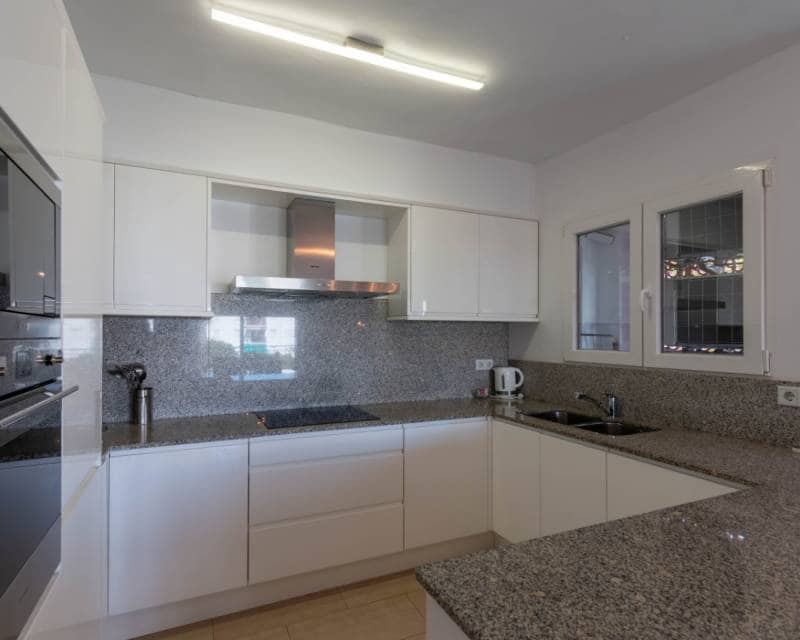 2 bedroom Apartment for sale in Javea / Xabia with pool - € 349,000 (Ref: 9311929)