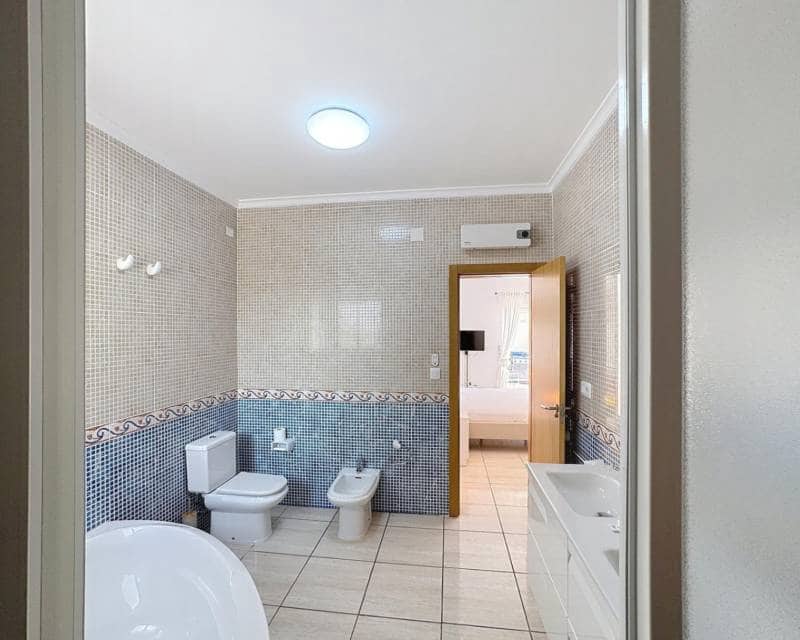 5 slaapkamer Villa te koop in Benitachell / Benitatxell met zwembad - € 725.000 (Ref: 9325443)