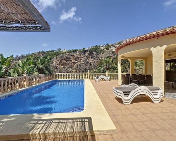 5 slaapkamer Villa te koop in Benitachell / Benitatxell met zwembad - € 725.000 (Ref: 9325443)