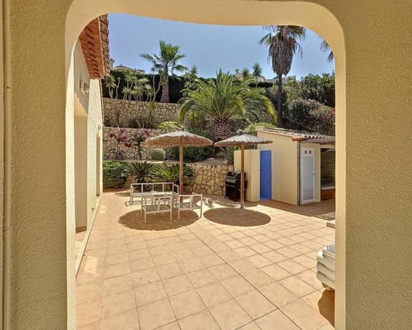 5 slaapkamer Villa te koop in Benitachell / Benitatxell met zwembad - € 725.000 (Ref: 9325443)