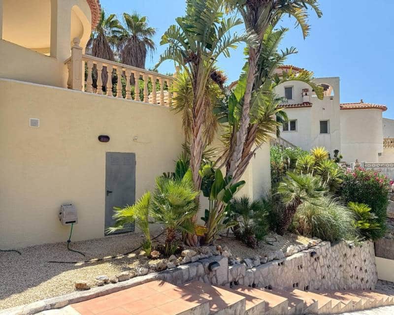 5 slaapkamer Villa te koop in Benitachell / Benitatxell met zwembad - € 725.000 (Ref: 9325443)