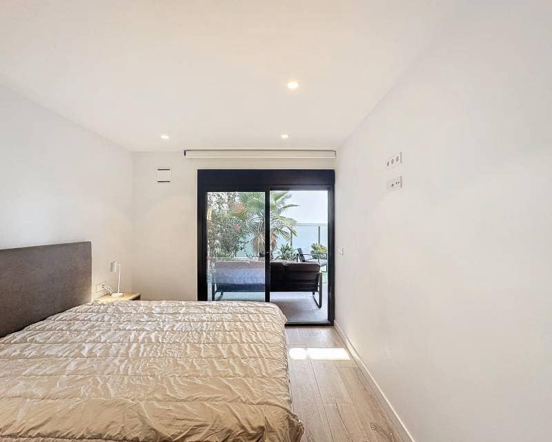 2 bedroom Apartment for sale in Benitachell / Benitatxell with pool - € 355,000 (Ref: 9328526)