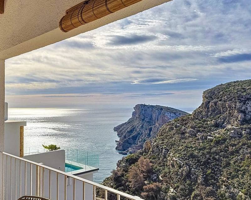 2 soveværelse Villa til salg i Benitachell / Benitatxell med swimmingpool - € 299.000 (Ref: 9340080)