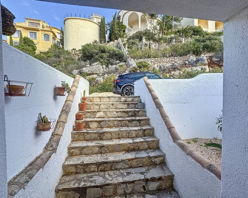 2 soveværelse Villa til salg i Benitachell / Benitatxell med swimmingpool - € 299.000 (Ref: 9340080)