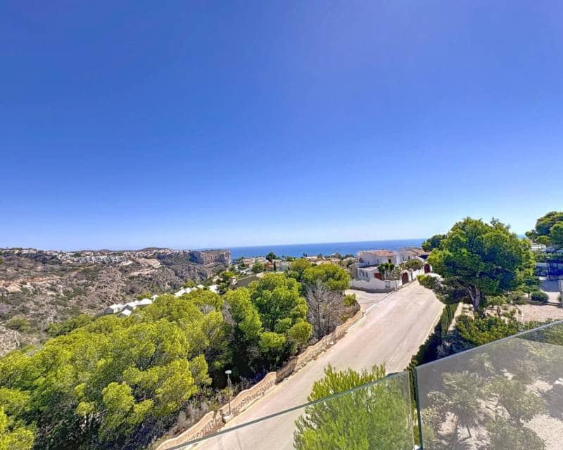 4 slaapkamer Villa te koop in Benitachell / Benitatxell met zwembad - € 1.395.000 (Ref: 9340081)