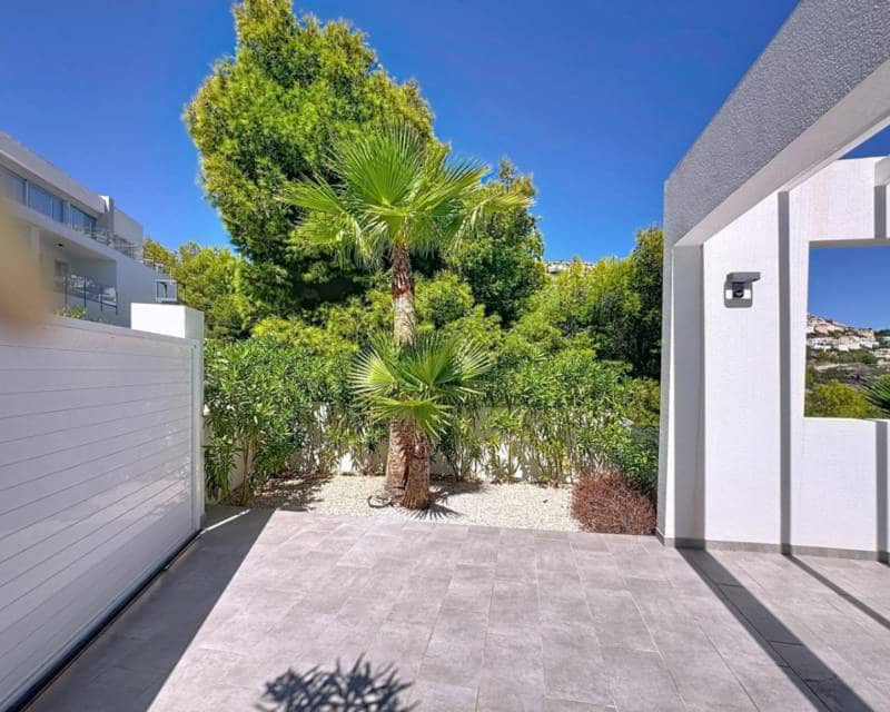 4 slaapkamer Villa te koop in Benitachell / Benitatxell met zwembad - € 1.395.000 (Ref: 9340081)