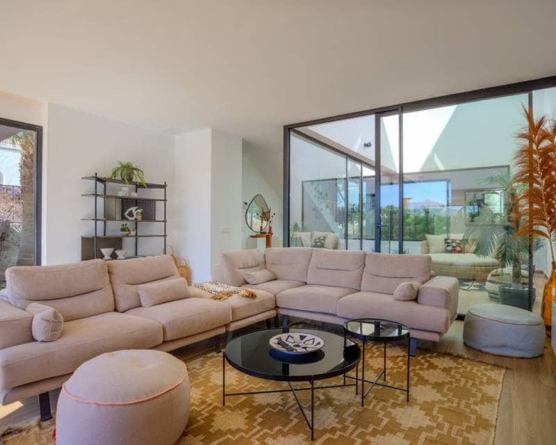 Chalet de 3 habitaciones en Moraira en venta con piscina garaje - 1.175.000 € (Ref: 9348560)