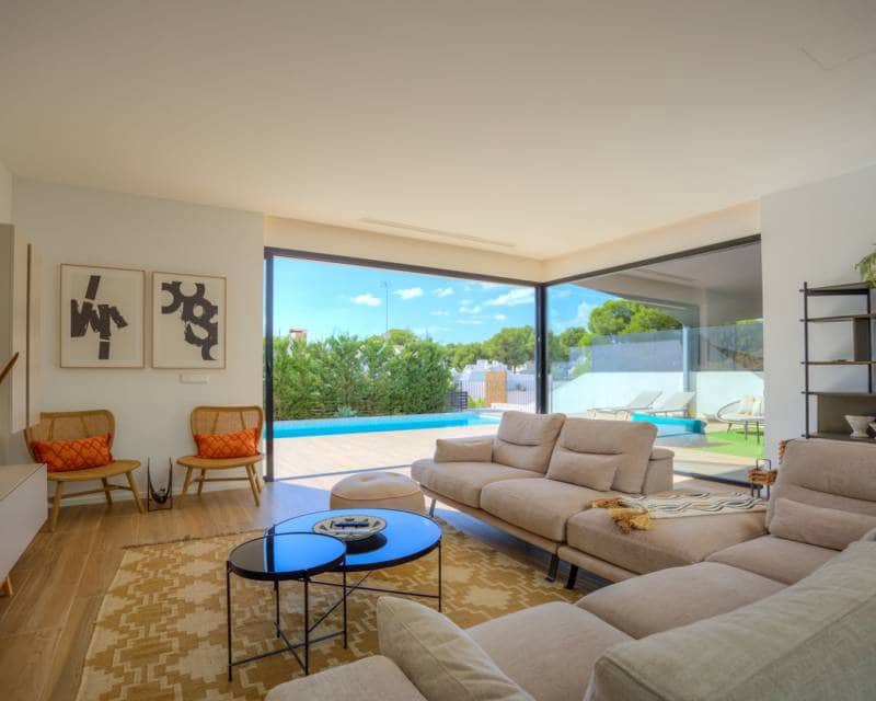 Chalet de 3 habitaciones en Moraira en venta con piscina garaje - 1.175.000 € (Ref: 9348560)