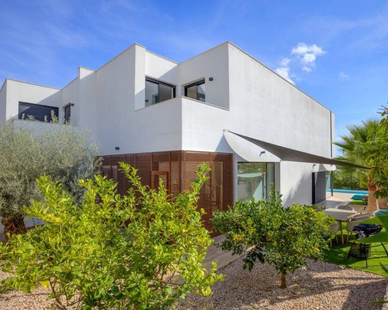 Chalet de 3 habitaciones en Moraira en venta con piscina garaje - 1.175.000 € (Ref: 9348560)