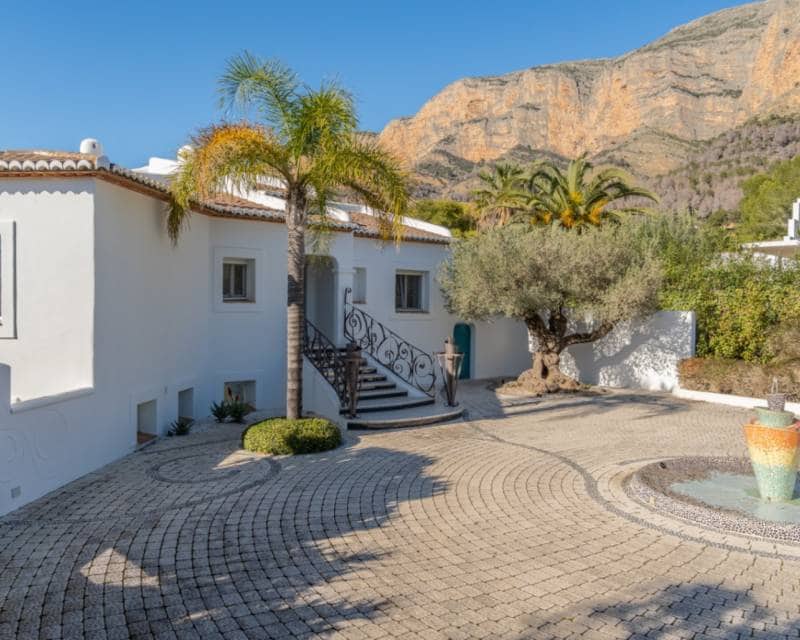 5 chambre Villa/Maison à vendre à Javea / Xabia avec piscine - 1 695 000 € (Ref: 9348561)