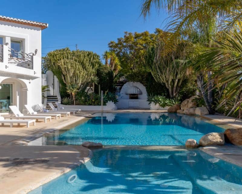 5 chambre Villa/Maison à vendre à Javea / Xabia avec piscine - 1 695 000 € (Ref: 9348561)