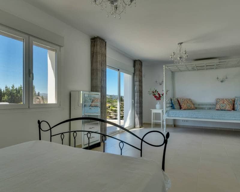 5 bedroom Villa for sale in Javea / Xabia with pool garage - € 1,595,000 (Ref: 9348561)