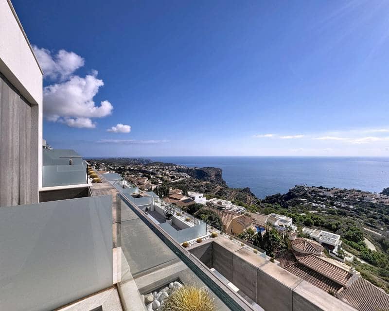 Apartamento de 3 habitaciones en Benitachell / Benitatxell en venta con piscina - 725.000 € (Ref: 9348562)