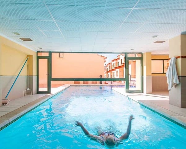 3 quarto Apartamento para arrendar em Javea / Xàbia com piscina - 1 835 € (Ref: 9348564)