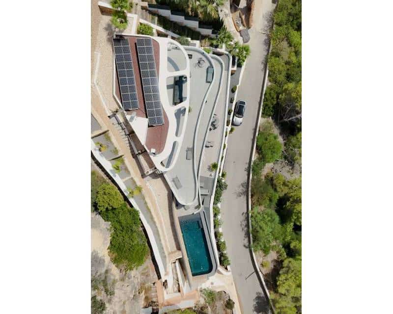 3 soveværelse Villa til salg i Ambolo med swimmingpool garage - € 4.250.000 (Ref: 9357609)