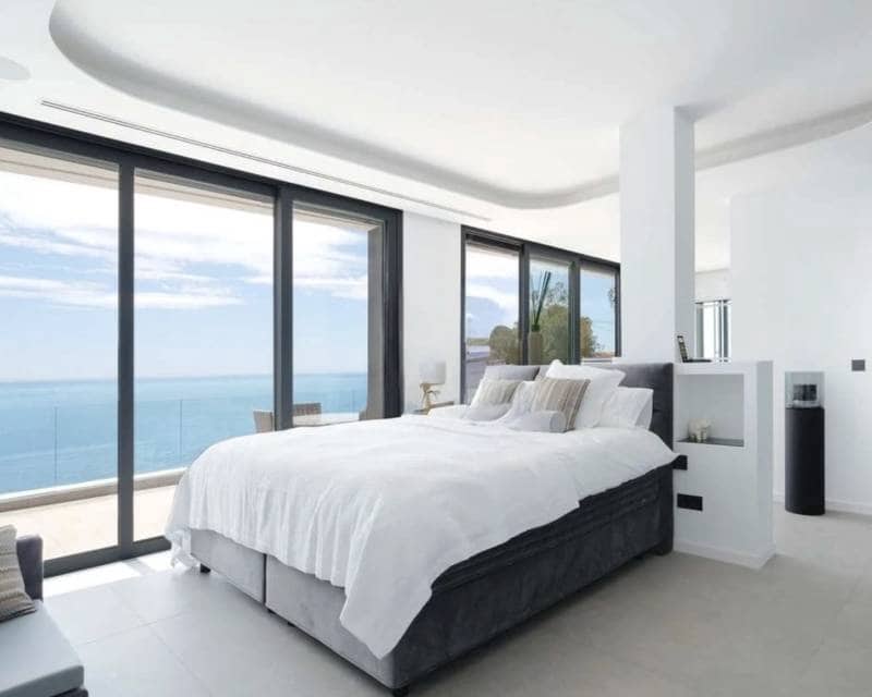 3 soveværelse Villa til salg i Ambolo med swimmingpool garage - € 4.250.000 (Ref: 9357609)