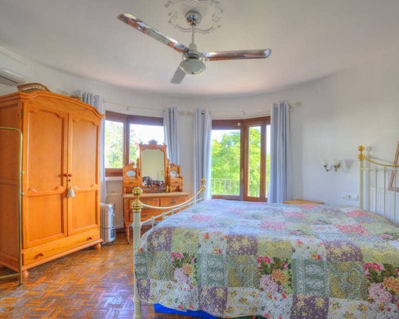 Chalet de 5 habitaciones en Benissa en venta con piscina - 695.000 € (Ref: 9363188)