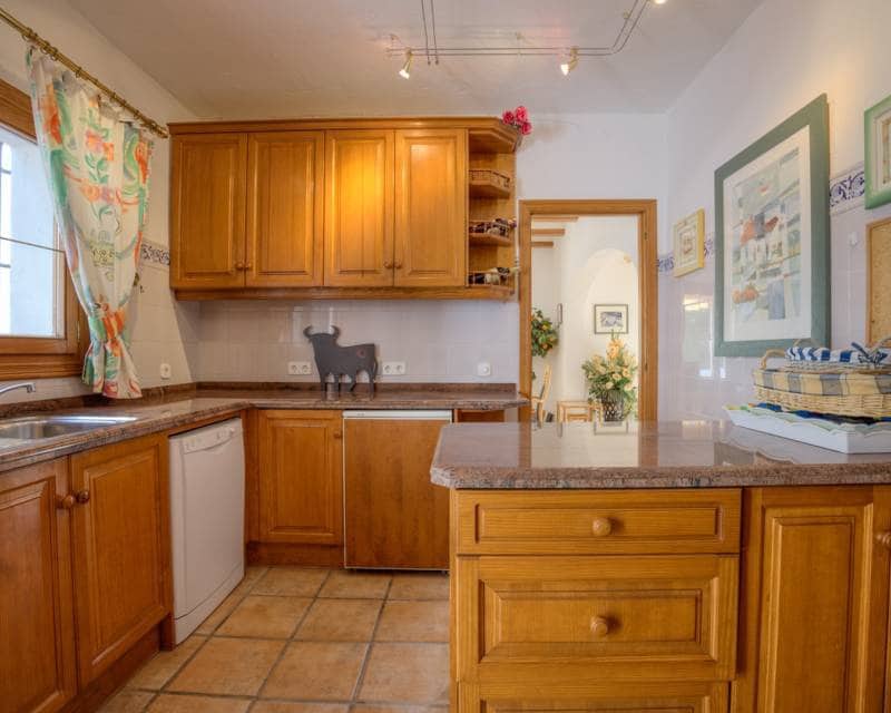 4 chambre Villa/Maison à vendre à Moraira avec piscine - 1 145 000 € (Ref: 9363189)