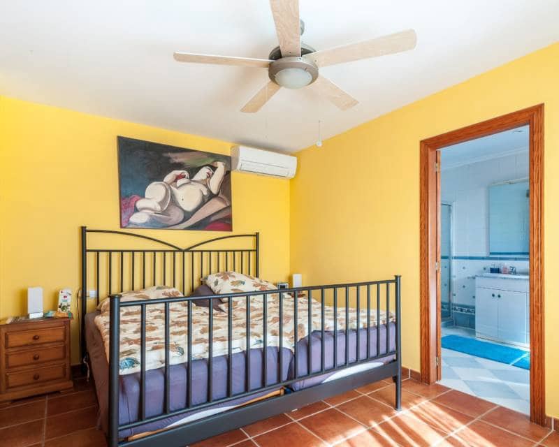 4 slaapkamer Villa te koop in Benissa met zwembad - € 795.000 (Ref: 9363190)