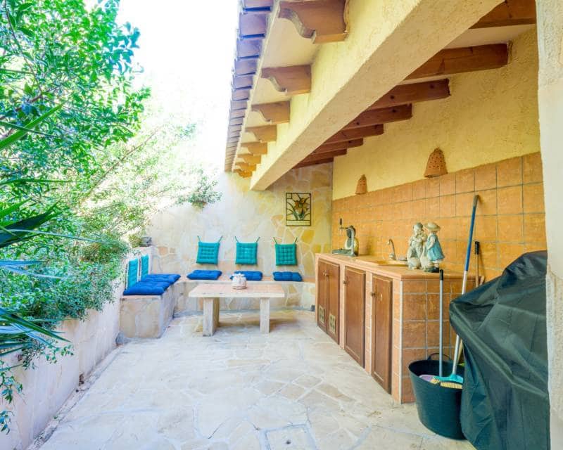 4 slaapkamer Villa te koop in Benissa met zwembad - € 795.000 (Ref: 9363190)