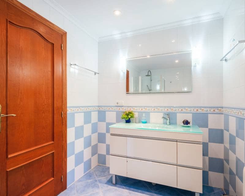 4 slaapkamer Villa te koop in Benissa met zwembad - € 795.000 (Ref: 9363190)