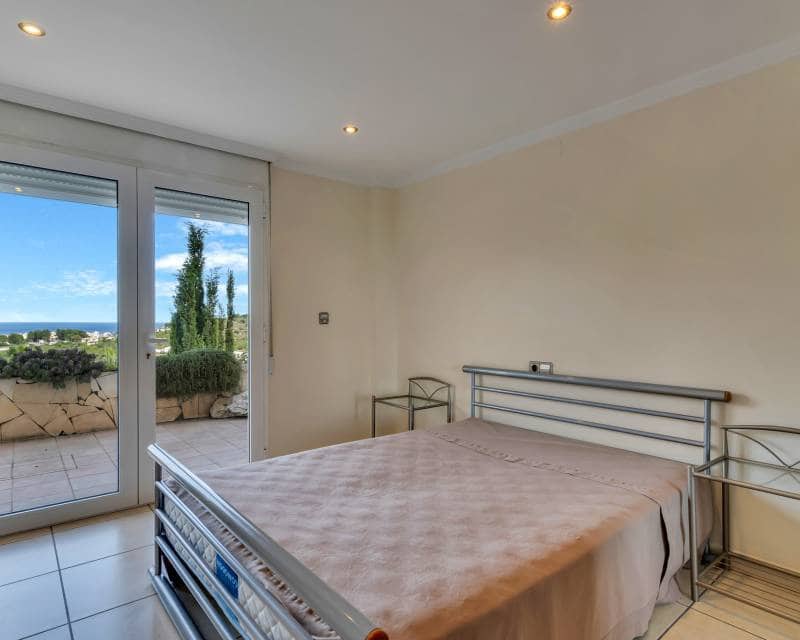 6 makuuhuone Huvila myytävänä paikassa Javea / Xabia mukana uima-altaan - 1 650 000 € (Ref: 9363191)