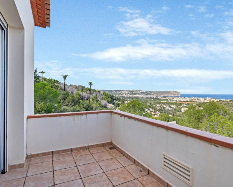 6 makuuhuone Huvila myytävänä paikassa Javea / Xabia mukana uima-altaan - 1 650 000 € (Ref: 9363191)