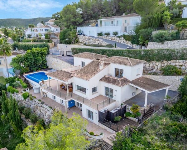 6 makuuhuone Huvila myytävänä paikassa Javea / Xàbia mukana uima-altaan - 1 650 000 € (Ref: 9363191)