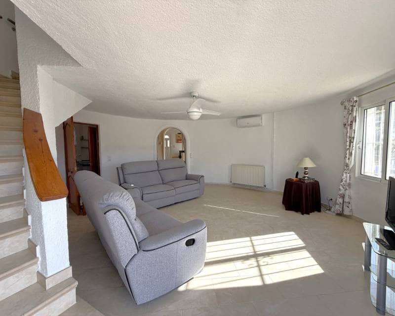 3 slaapkamer Villa te koop in Moraira met zwembad garage - € 550.000 (Ref: 9386287)
