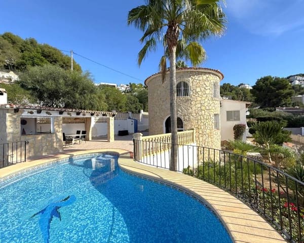 3 slaapkamer Villa te koop in Paichi, Teulada-Moraira met zwembad garage - € 550.000 (Ref: 9386287)