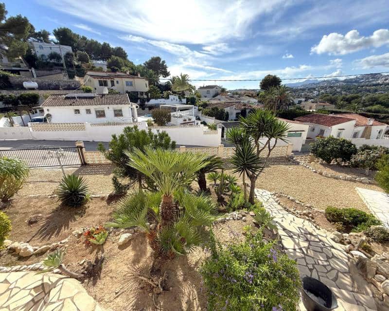 3 slaapkamer Villa te koop in Moraira met zwembad garage - € 550.000 (Ref: 9386287)