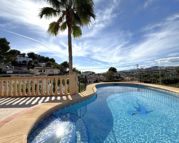 3 slaapkamer Villa te koop in Paichi, Teulada-Moraira met zwembad garage - € 550.000 (Ref: 9386287)