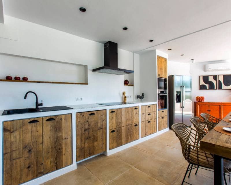 4 bedroom Villa for sale in Benissa with pool - € 1,650,000 (Ref: 9386290)