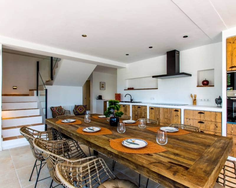 4 bedroom Villa for sale in Benissa with pool - € 1,650,000 (Ref: 9386290)