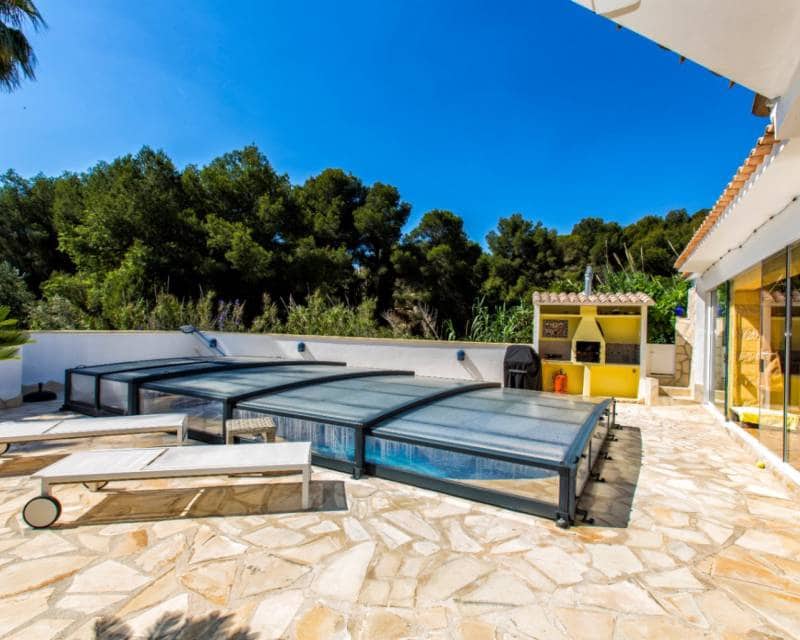 5 Zimmer Villa zu verkaufen in Benissa mit Pool - 680.000 € (Ref: 9386291)