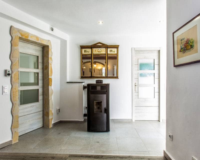 5 Zimmer Villa zu verkaufen in Benissa mit Pool - 680.000 € (Ref: 9386291)