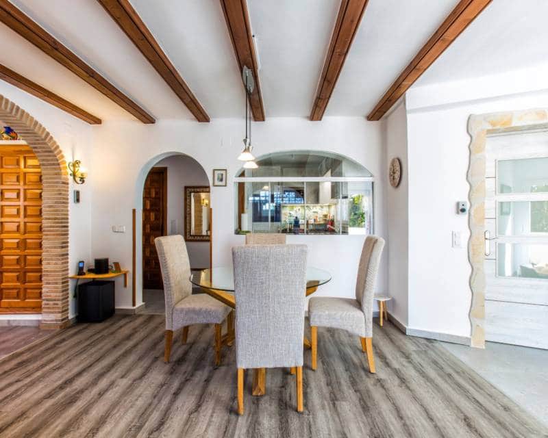 5 Zimmer Villa zu verkaufen in Benissa mit Pool - 680.000 € (Ref: 9386291)