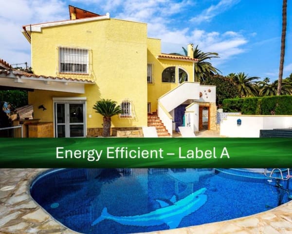 5 soveværelse Villa til salg i Benissa med swimmingpool - € 680.000 (Ref: 9386291)