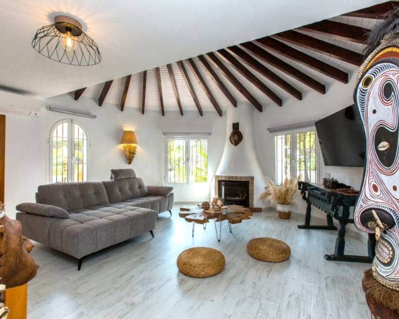 Chalet de 4 habitaciones en Benissa en venta con piscina - 895.000 € (Ref: 9386292)