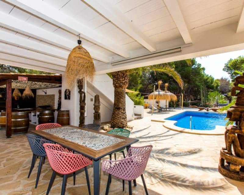 Chalet de 4 habitaciones en Benissa en venta con piscina - 895.000 € (Ref: 9386292)