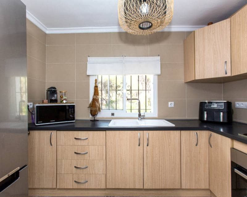 Chalet de 4 habitaciones en Benissa en venta con piscina - 895.000 € (Ref: 9386292)