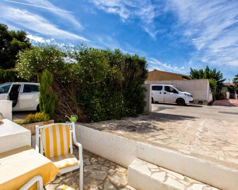 2 soveværelse Rækkehus til salg i Moraira med swimmingpool - € 249.500 (Ref: 9386293)